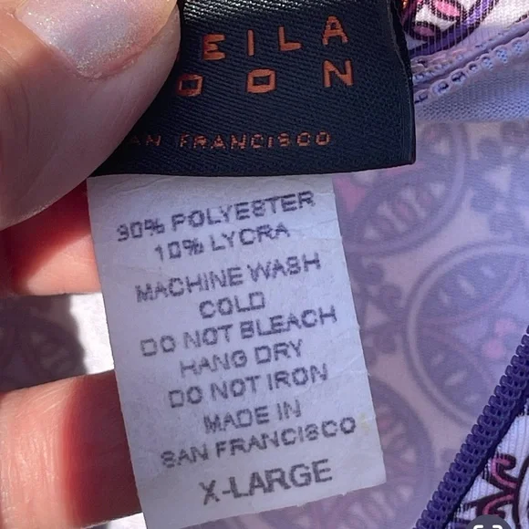 NWOT, never worn Sheila Moon bike/exercise long sleeve shirt in pink (plum). - Picture 4 of 4